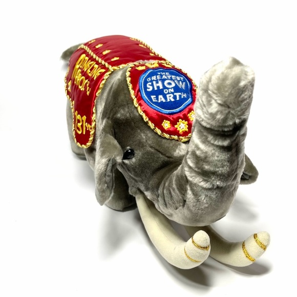 Ringlings 131 Circus 2001 Toy Elephant satin embroidered blanket - Picture 2 of 13